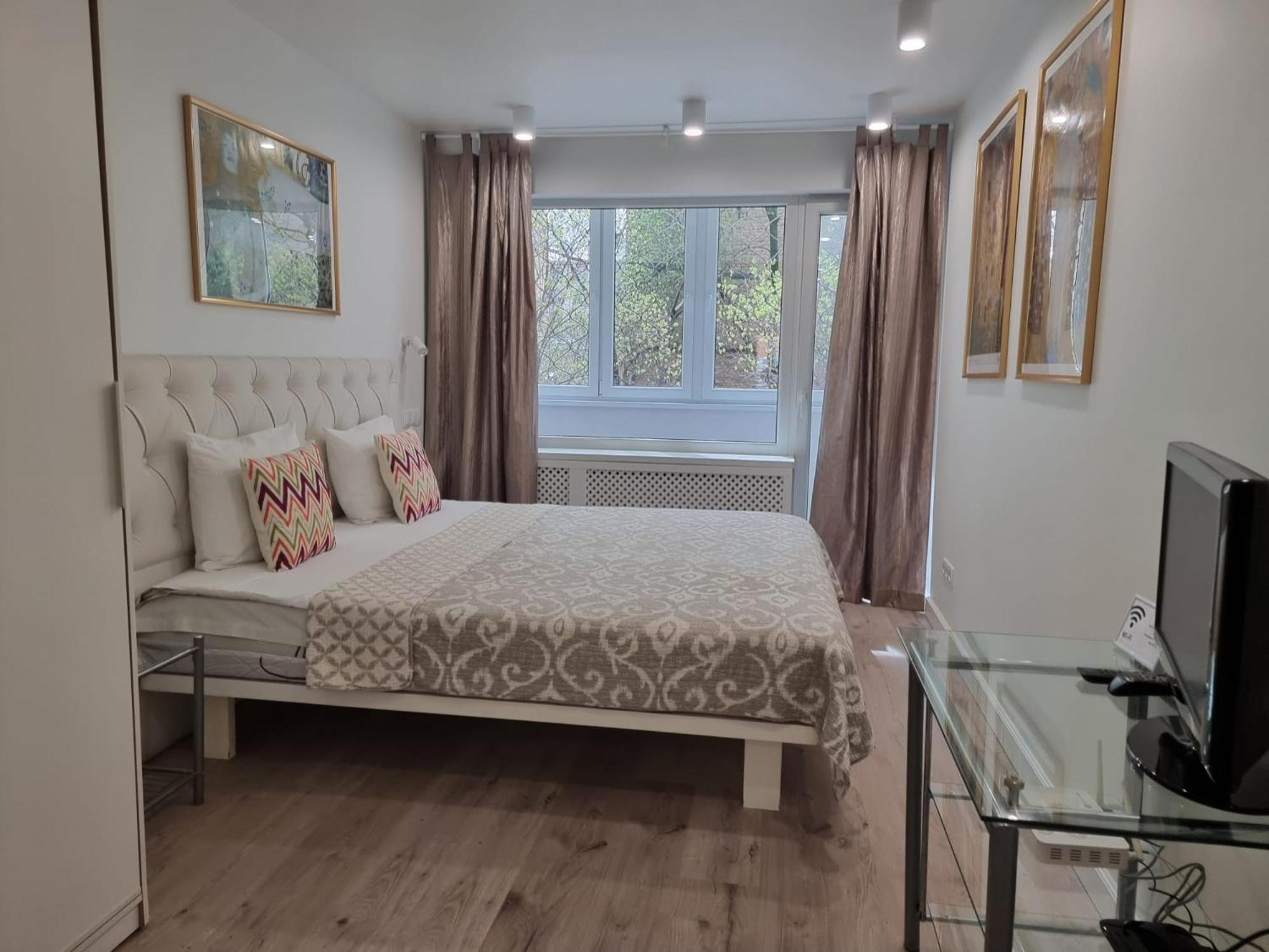 City Inn Riga Apartment, New Renovated In Quiet Center With Balcony With Parking Exterior foto